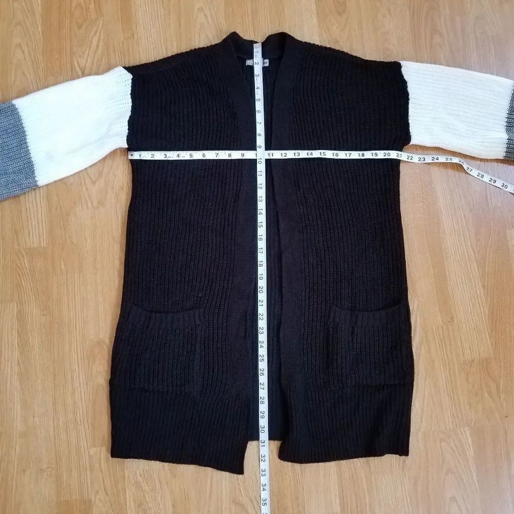 Love by Design Colorblock Cardigan sz Medium - Picture 6 of 8
